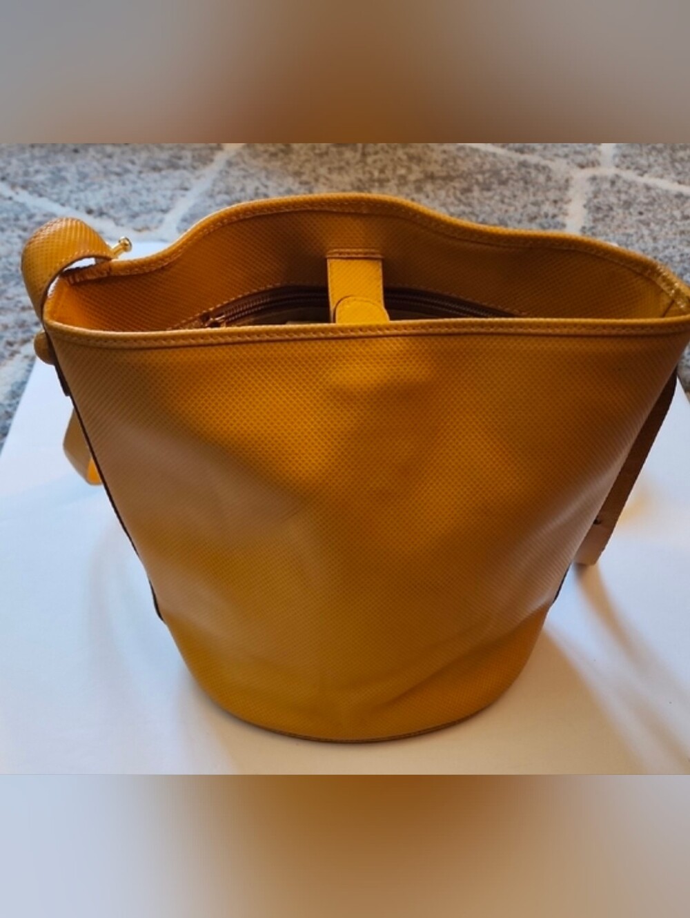 Bottega Veneta Vintage Bucket-Style Convertable Bag.
